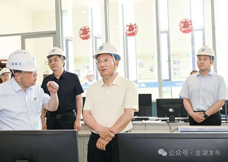 贺宝祥强调以改革赋能县开...
